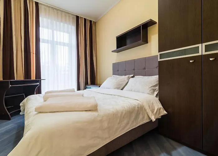 Lux Near Most City With Panoramic Windows