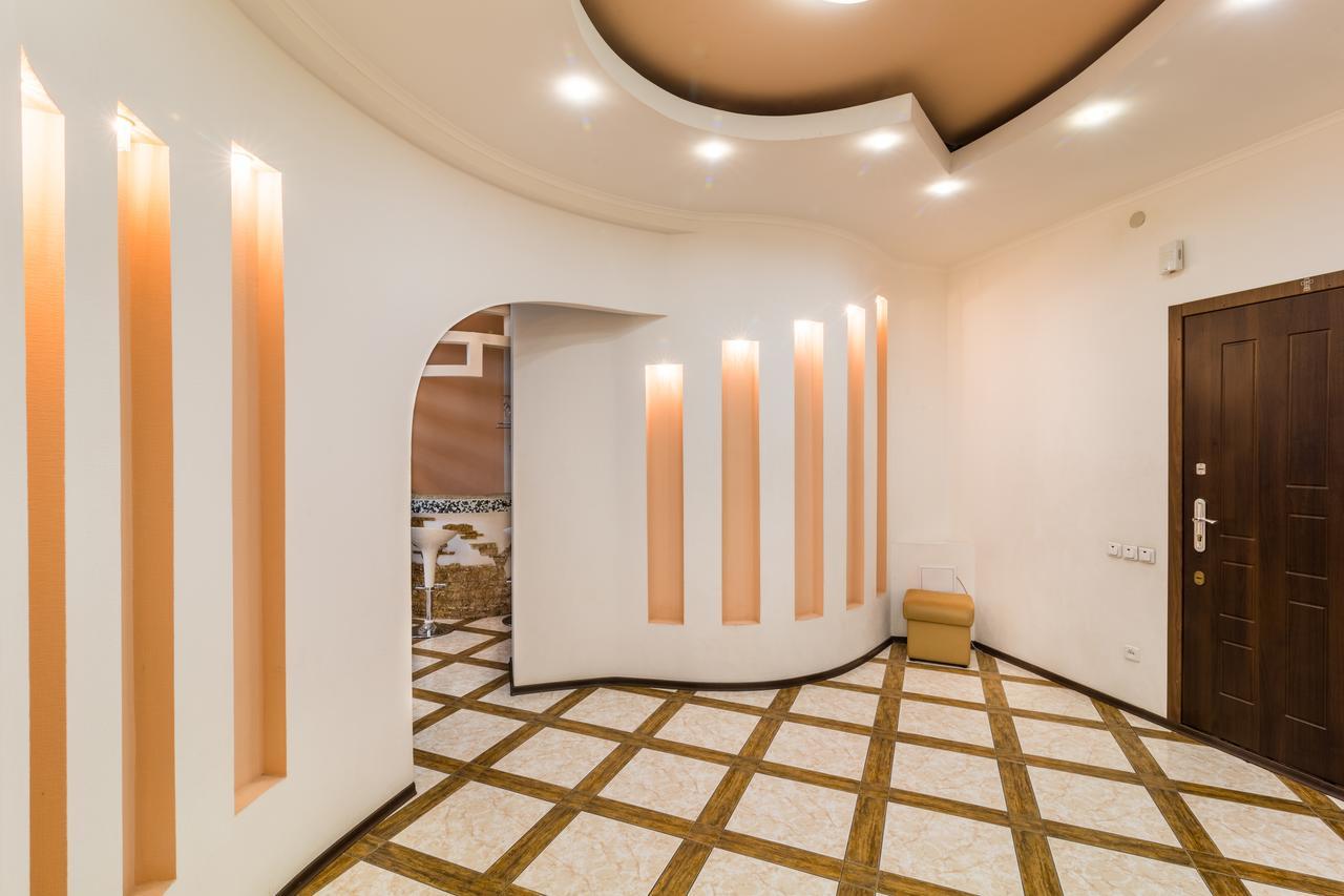Lux Near With Panoramic Windows Apartment