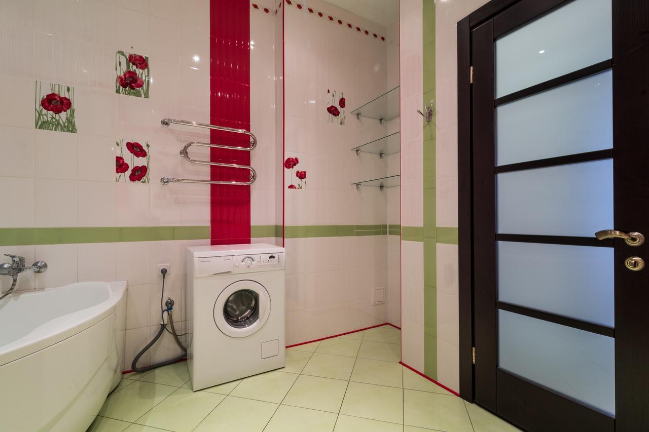 Apartment Lux Near With Panoramic Windows *